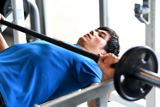 ダイエット成功の近道!ベンチプレス編